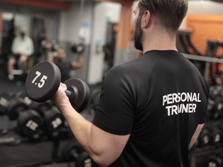 هزینه مربی بدنسازی