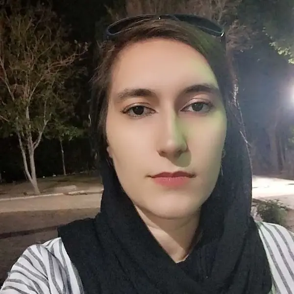 پریسا صفوی نیا مربی تکواندو در اصفهان